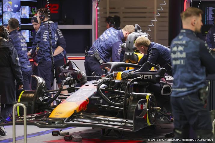 Excuses Red Bull aan Tsunoda voor 'pijnlijke fout in afstelling'