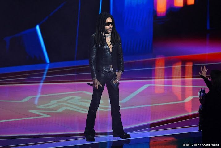 Lenny Kravitz: fan trok vier dreadlocks uit mijn hoofd