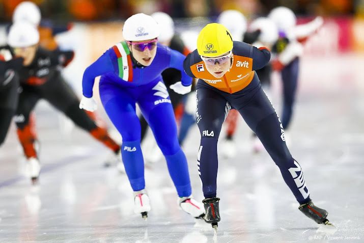 Schaatsster Groenewoud tweede op de massastart in Calgary