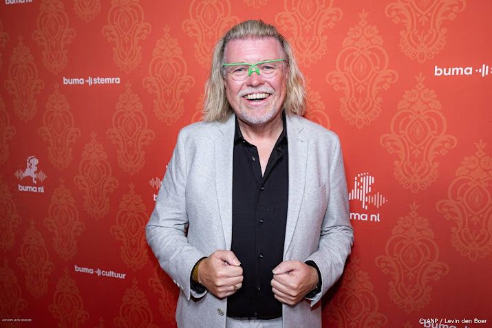 Afscheid René Karst aangepast om grote belangstelling publiek