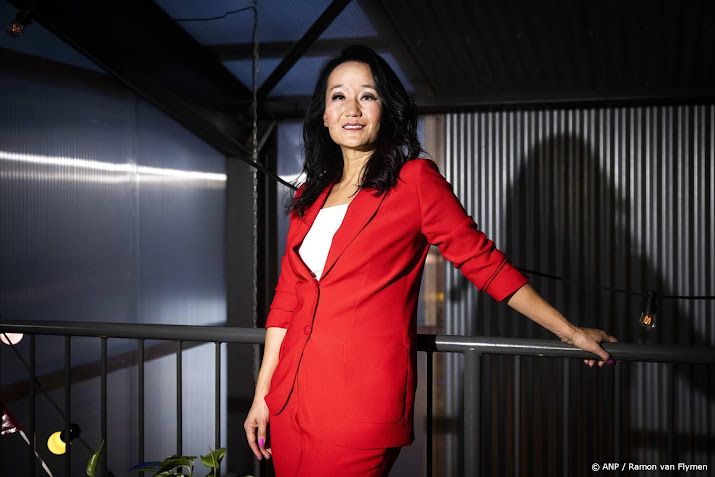 Blok twijfelde over doen van aangifte na boekbekogeling