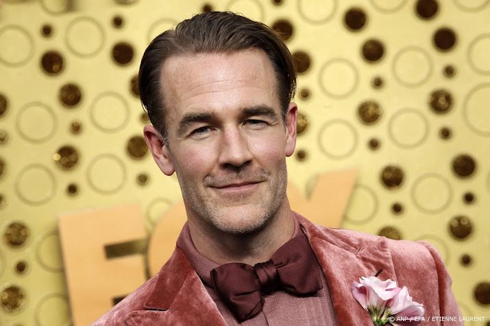 James van der Beek krabbelt op tijdens kankertraject 