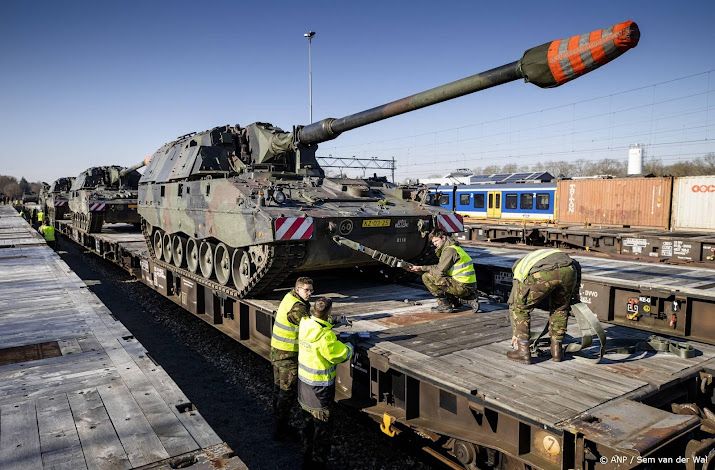 Pantserhouwitsers krijgen beschermend net tegen drones