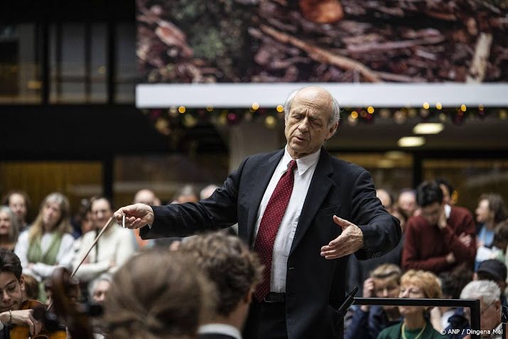 Concertgebouw Prijs voor dirigent en 'rasartiest' Iván Fischer