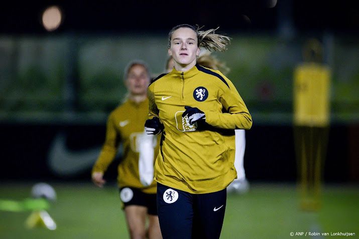 Ook spits Miedema mist oefenduel van voetbalsters met Portugal