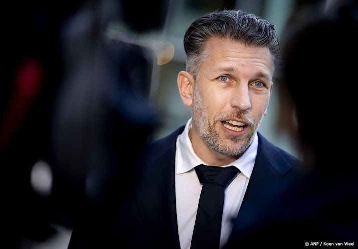 Minister 'walgt' van bedreigingen bestuurders om komst azc's