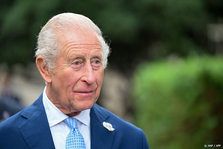 Koning Charles diepbedroefd om dodelijke brand Hongkong