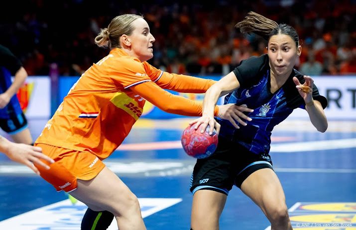 Handbalster Dulfer zag 'stroef' Oranje winnen van Argentinië