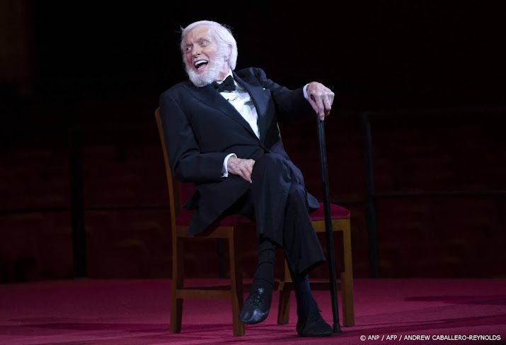 Dick van Dyke had meerdere banen tegelijk om rond te komen