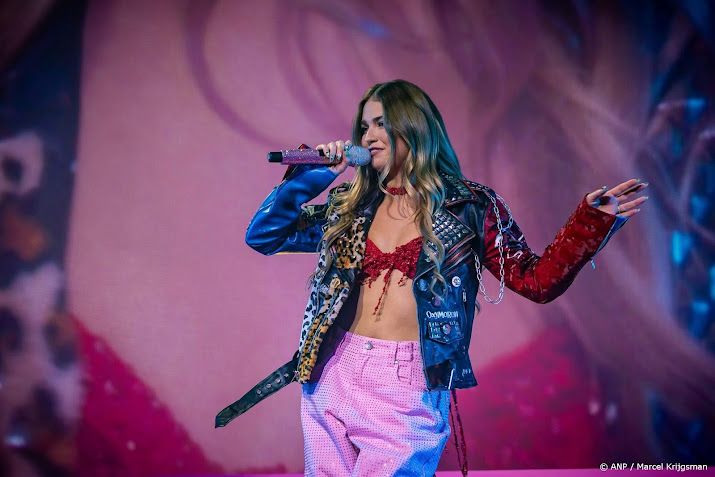 Roxy Dekker kondigt show in Ziggo Dome aan