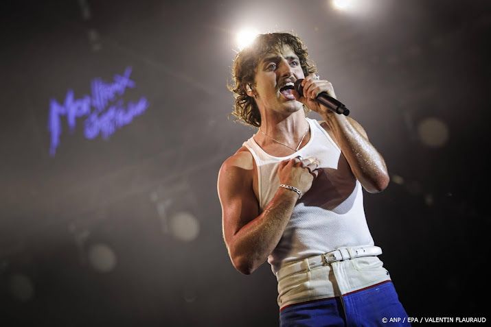 Benson Boone spreekt fans aan op 'onbeschoft' gedrag