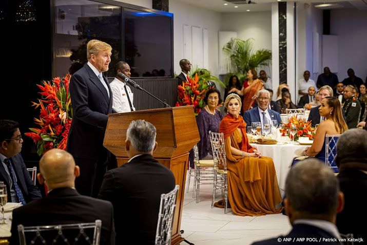 Koning eert 'Surinaamse weerbaarheid' tijdens staatsbanket