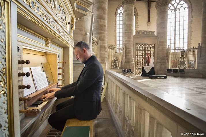 Nachtelijke uitvoering Mozarts Requiem live vanuit Rotterdam