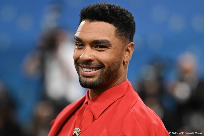 Regé-Jean Page speelt hoofdrol in erotische thriller van Netflix