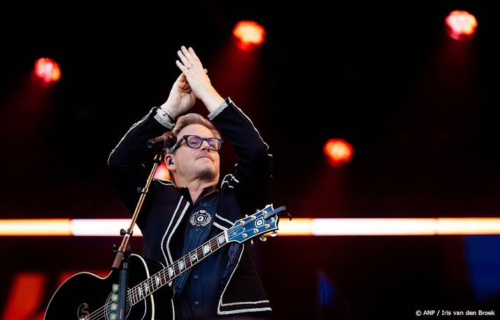 Guus Meeuwis verrast met Belgische onderscheiding 