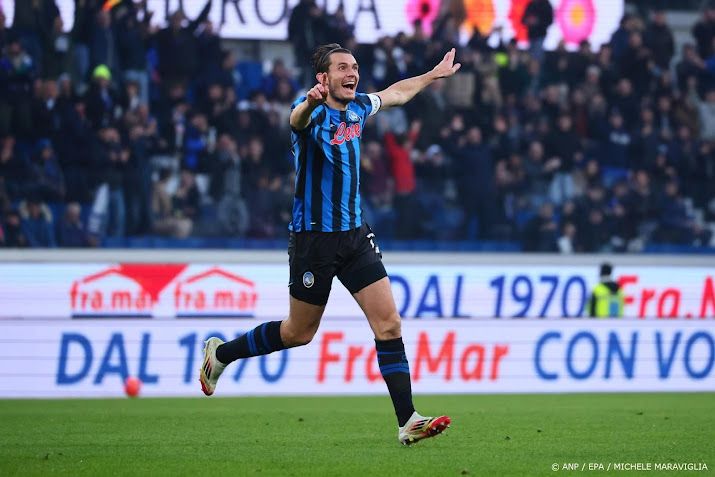 De Roon scoort in beker voor winnend Atalanta
