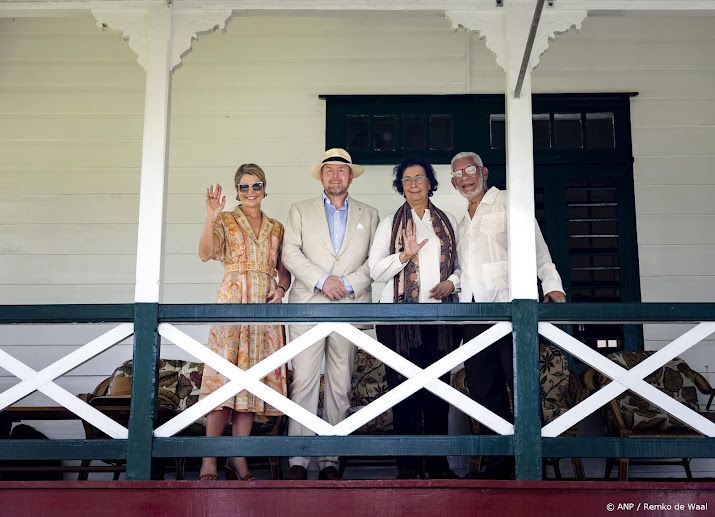 Koning hoopt op 'volwassen relatie' tussen Nederland en Suriname