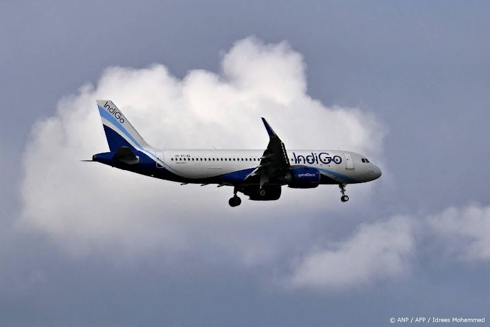 Luchtvaartmaatschappij IndiGo door het stof voor chaos in India