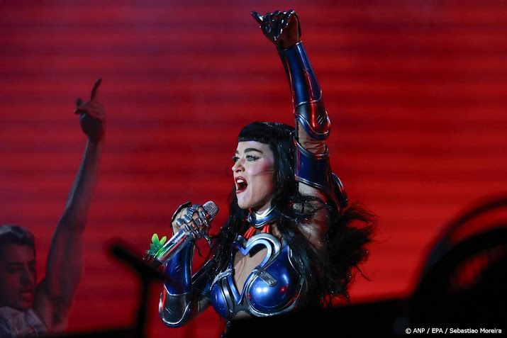 Katy Perry deelt eerste foto met Justin Trudeau op Instagram