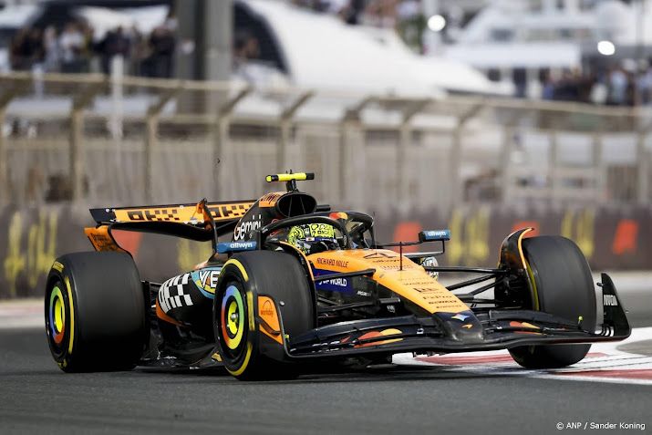 Verstappen raakt ondanks zege in slotrace titel kwijt aan Norris