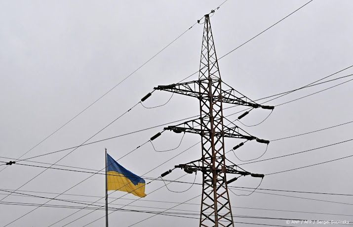 Half Kyiv zit zonder stroom na Russische aanvallen