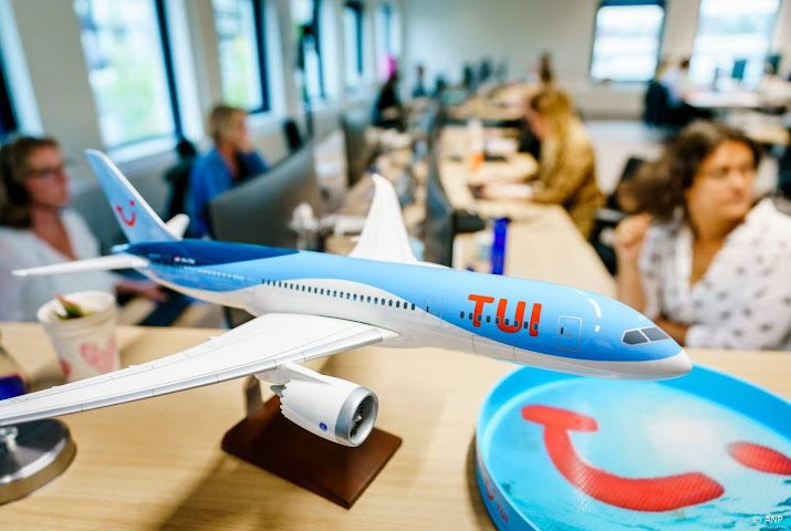TUI boekt meer vakanties tegen hogere prijzen en maakt meer winst