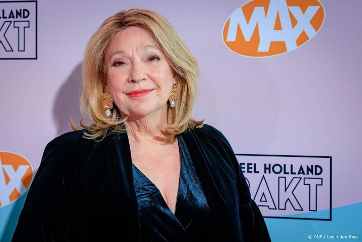 Janny van der Heijden kookt Vrijheidssoep voor Bevrijdingsdag  