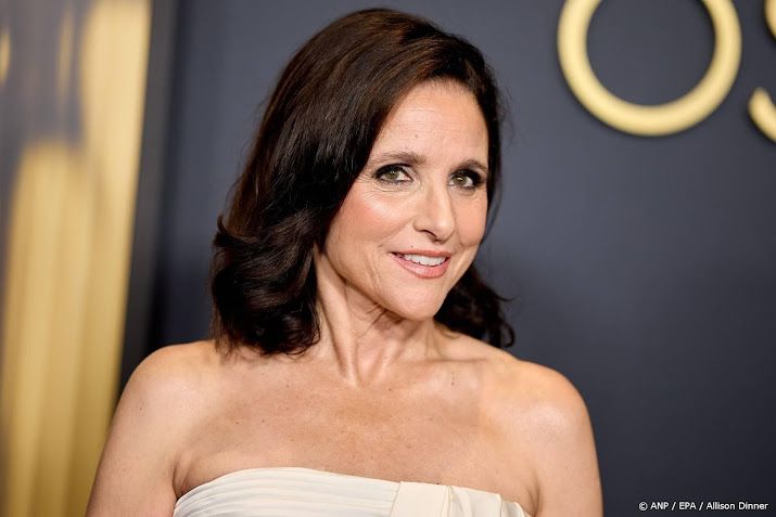 Julia Louis-Dreyfus werd 'gedwongen' om kankerdiagnose te delen