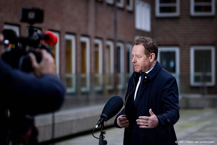 Wetsbehandeling over invoering EU-migratiepact moet in halfjaar