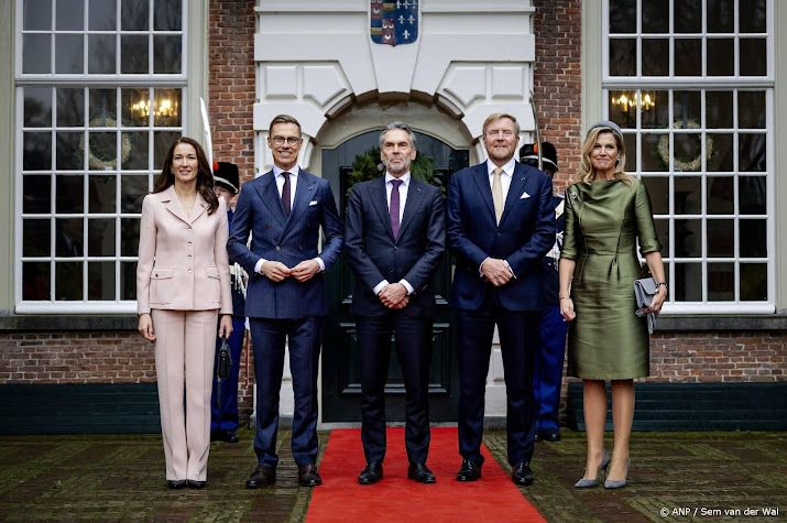 Koningspaar luncht met Finse president Stubb in Voorschoten