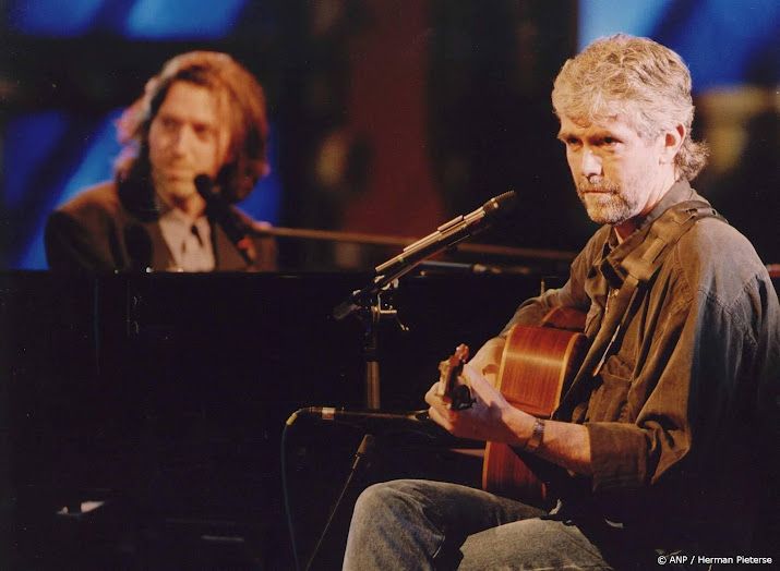 Ook Ierse oud-winnaar wil songfestivaltrofee teruggeven