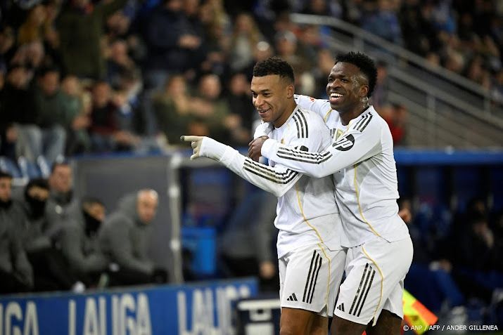 Real Madrid en Alonso boeken belangrijke zege bij Alavés