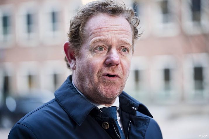 Van Weel: vervolging om hulp aan ongedocumenteerde 'ondenkbaar'