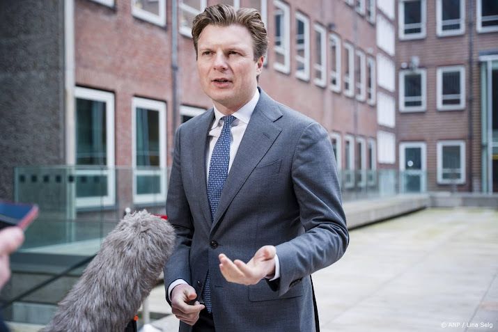 Brekelmans maant bondgenoten: versterk Oekraïne in vredesoverleg