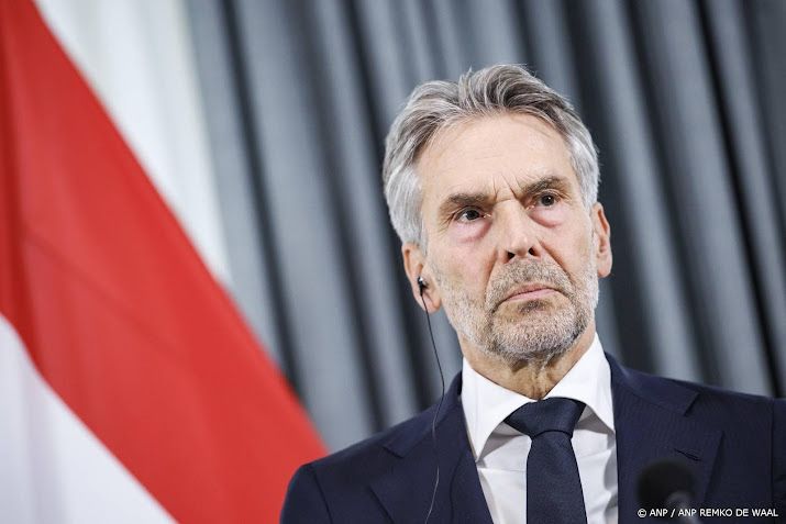 Schoof vindt gebruik tegoeden zonder steun Belgen zeer ongewenst