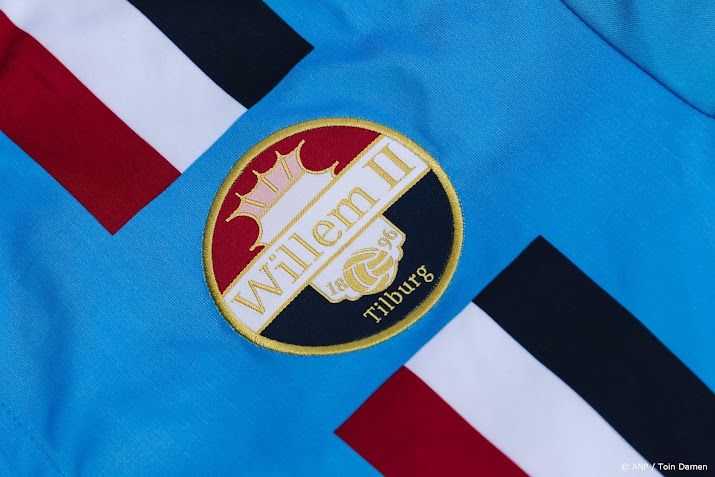 Willem II laat tribunes leeg tegen ADO door vuurwerkstraf 