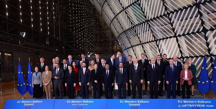 Boeren blokkeren straten in Brussel voor EU-top