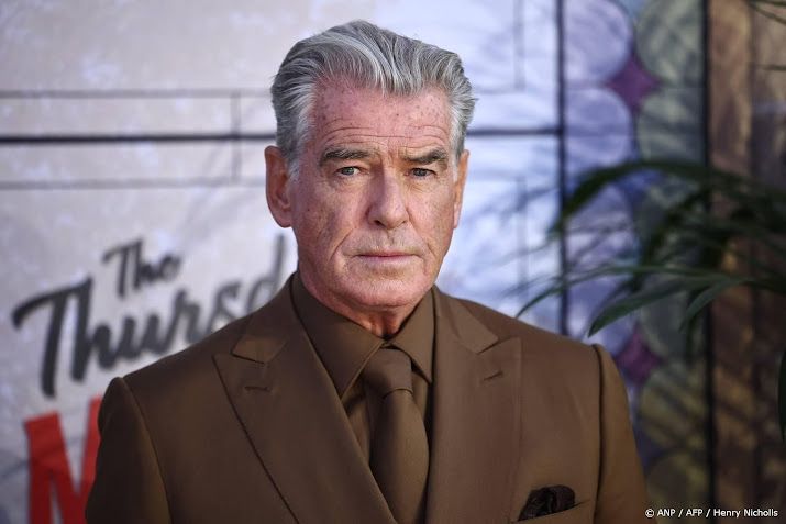 Pierce Brosnan bezorgd om mogelijke fusie Netflix en Warner Bros.