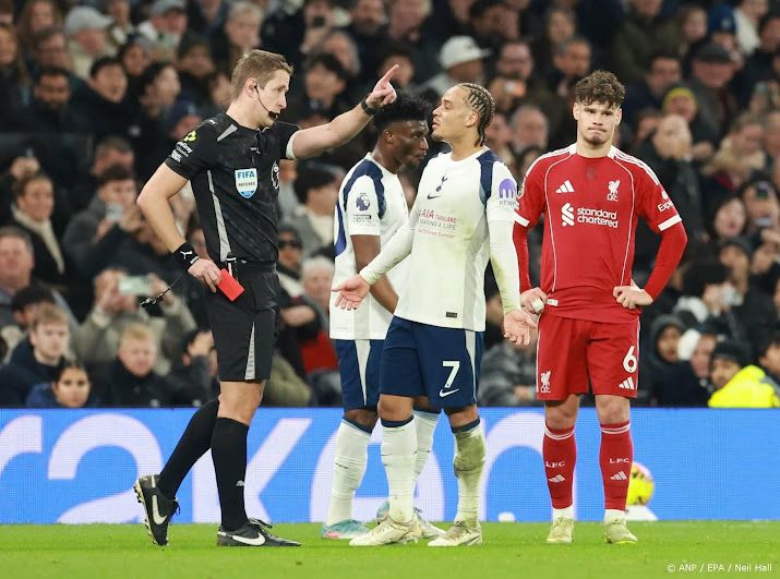 Voetballer Simons verontschuldigt zich bij Van Dijk