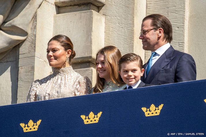 Zweedse prinses Estelle en prins Oscar bereiden kerstgerechten