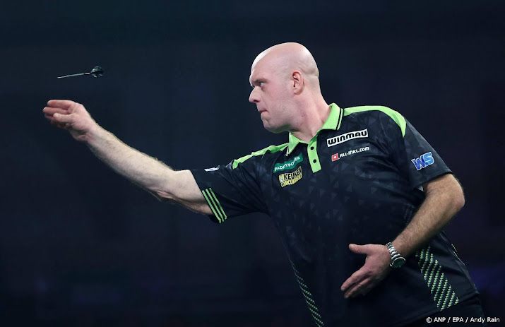 Van Gerwen eenvoudig door naar derde ronde op WK darts
