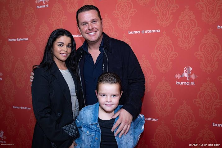 Eremetaal voor John West bij laatste Toppers-concert