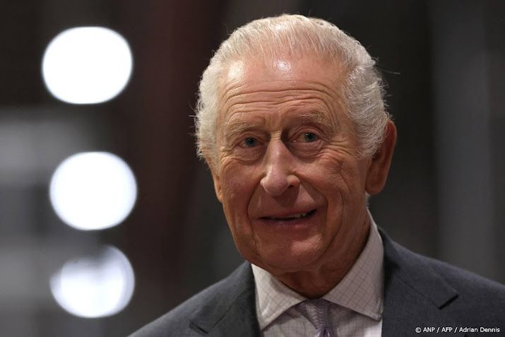 Charles benadrukt behoefte mededogen en hoop in kersttoespraak