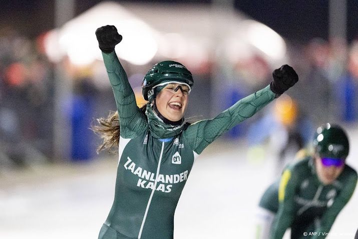 Schaatsster Schilder wint eerste marathon op natuurijs