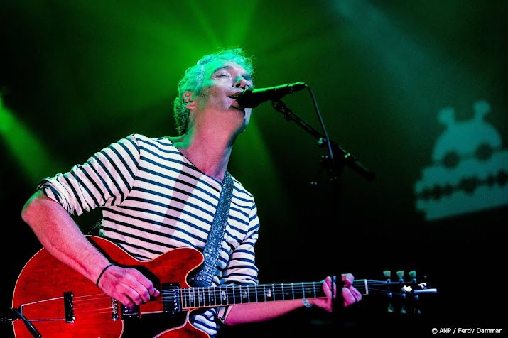 Spinvis is na afscheid van band klaar voor 'nieuw hoofdstuk'