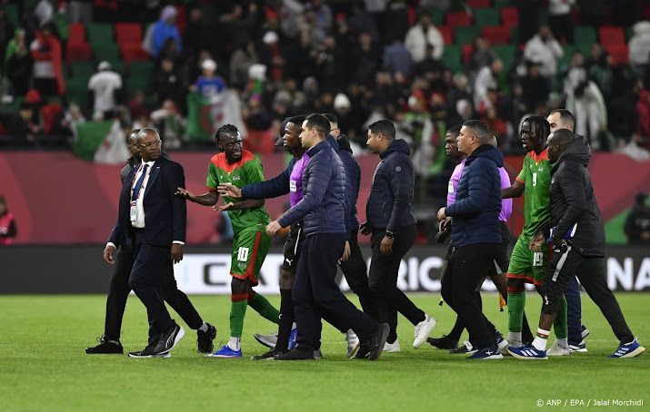 Boete oud-Ajacied Traoré op Afrika Cup voor beledigen arbiter