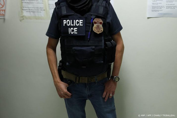 WaPo: immigratiedienst VS plant werving onder wapenliefhebbers