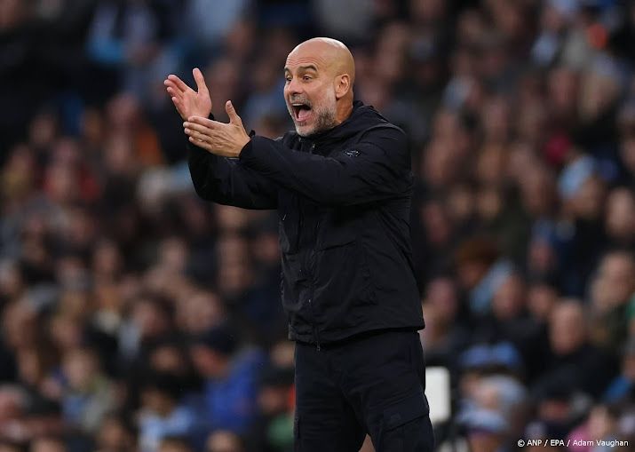 Guardiola ziet Manchester City veel kansen missen in Sunderland
