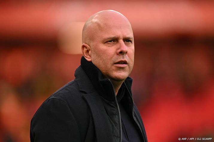 Trainer Slot beschouwt Liverpool niet als titelkandidaat 