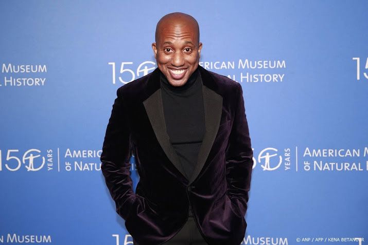 Chris Redd verkocht pillen aan collega's bij SNL